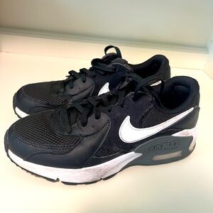 Nike Air women’s Max Excee 6